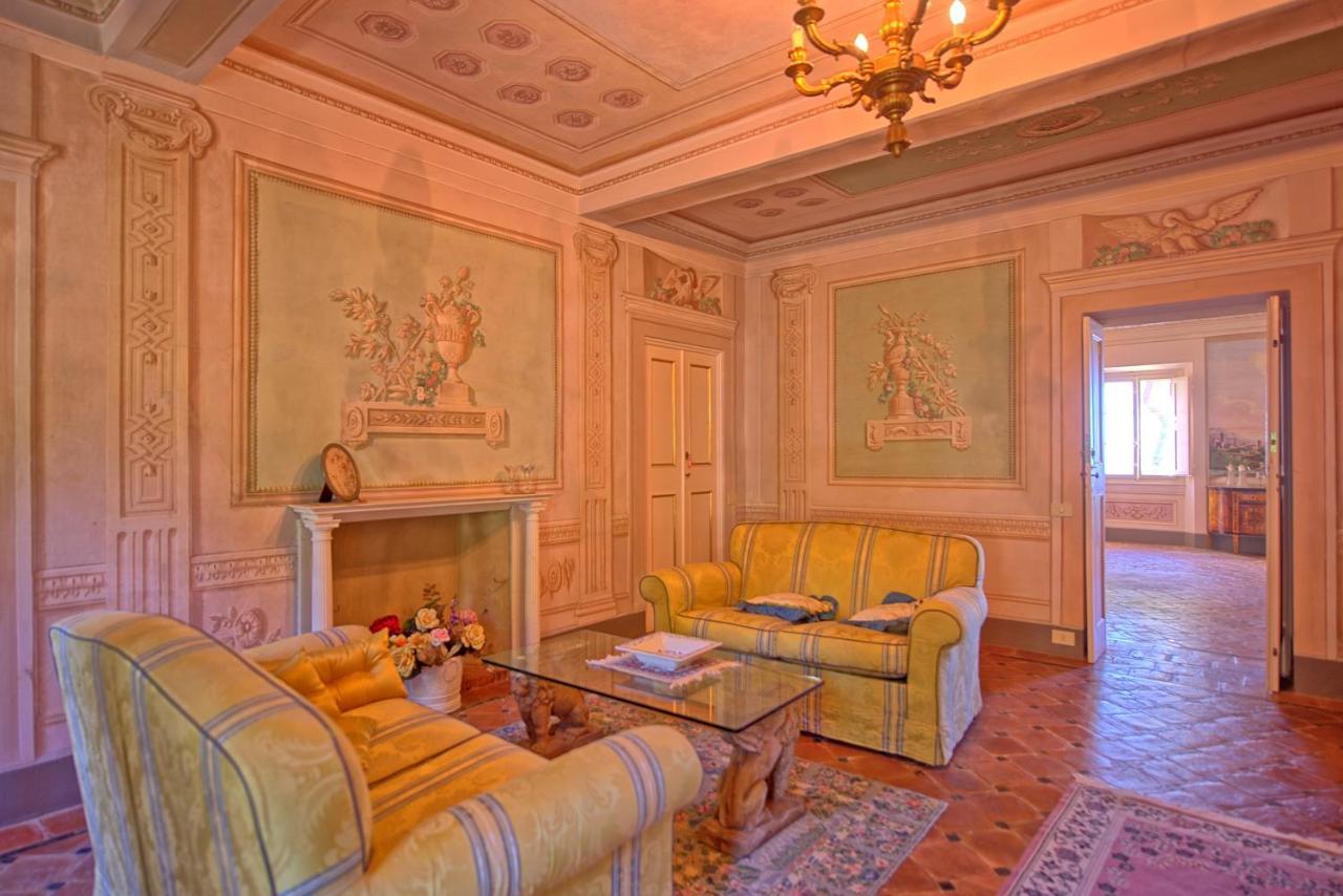 Villa Camaiore By Posarellivillas Santa Lucia  المظهر الخارجي الصورة