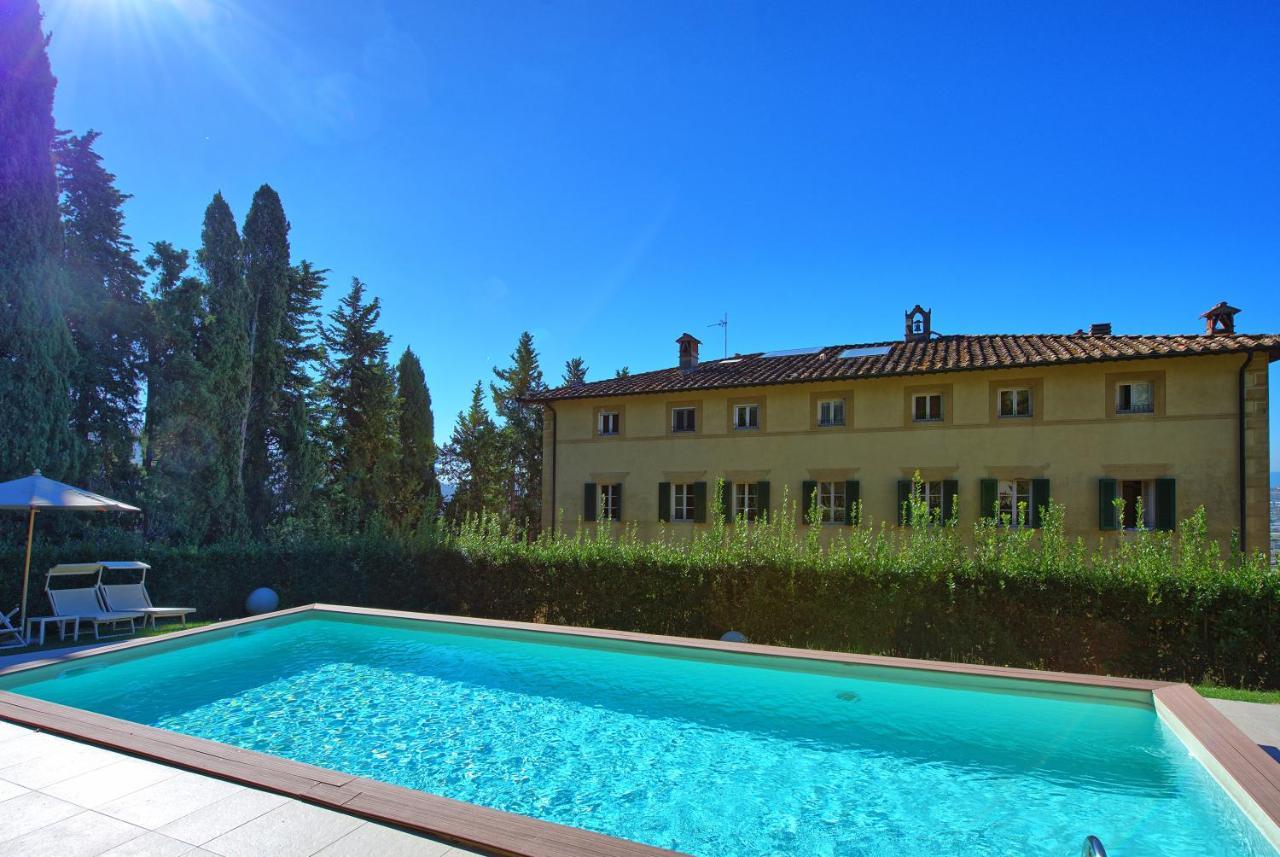 Villa Camaiore By Posarellivillas Santa Lucia  المظهر الخارجي الصورة